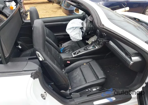 2013 Porsche 911 Carrera 4S z USA, uszkodzony, nr VIN WP0CB2A98DS156121